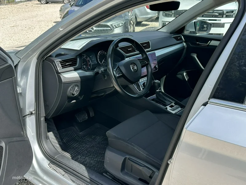 Skoda Superb III 11