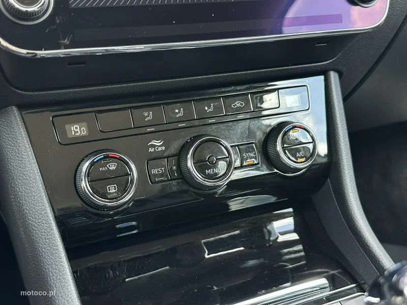 Skoda Superb III 26
