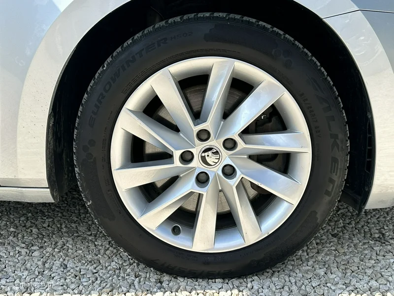 Skoda Superb III 32