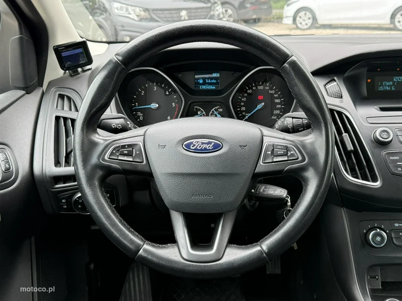 Ford Focus III 18