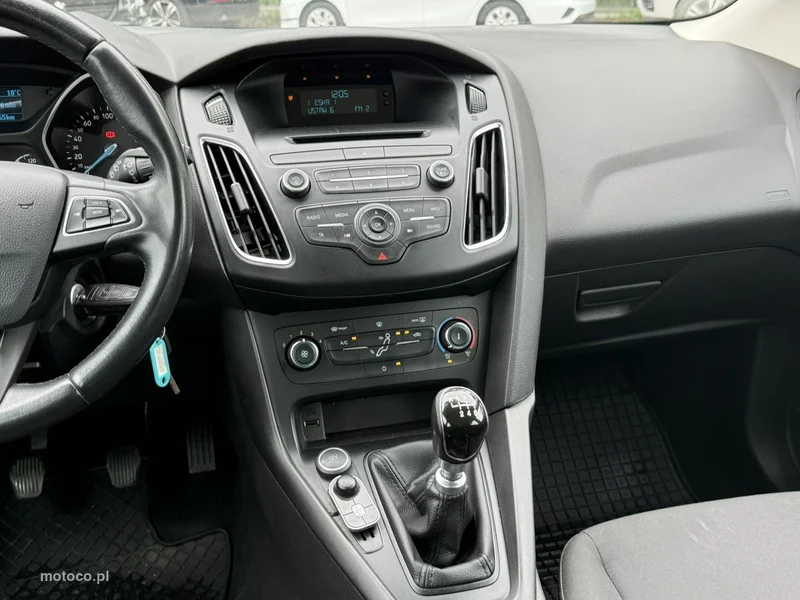 Ford Focus III 19