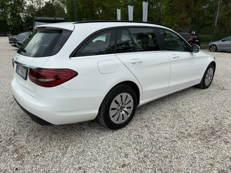 Mercedes-Benz Klasa C W205 C 220 7