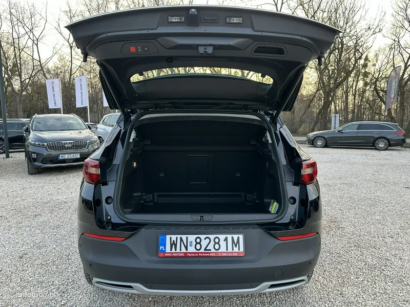 Opel Grandland X 8