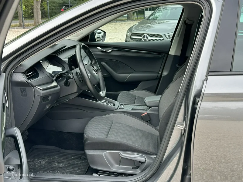 Skoda Octavia IV 12