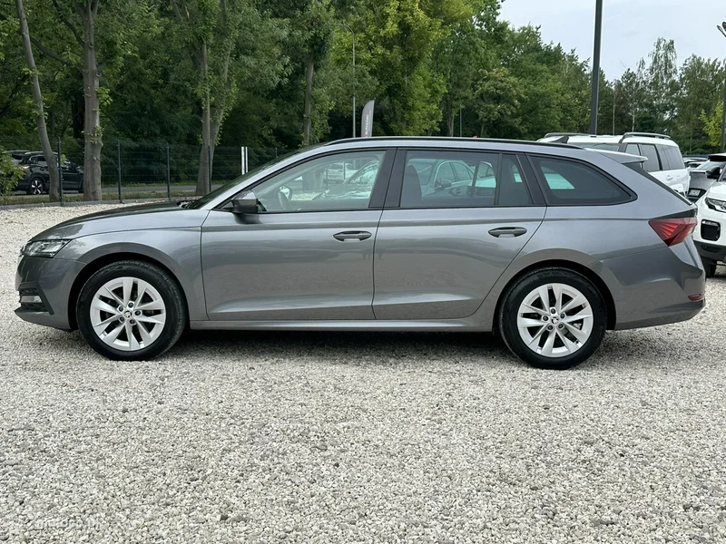 Skoda Octavia IV 4