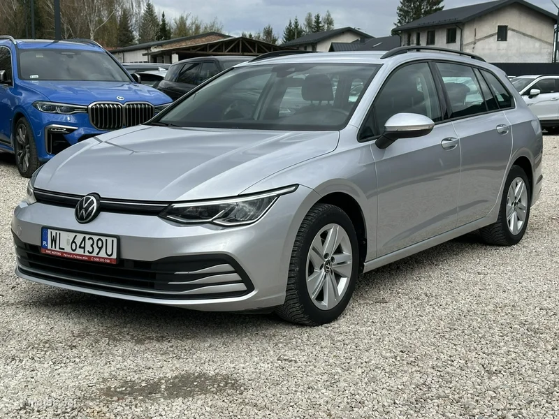 Volkswagen Golf VIII 3