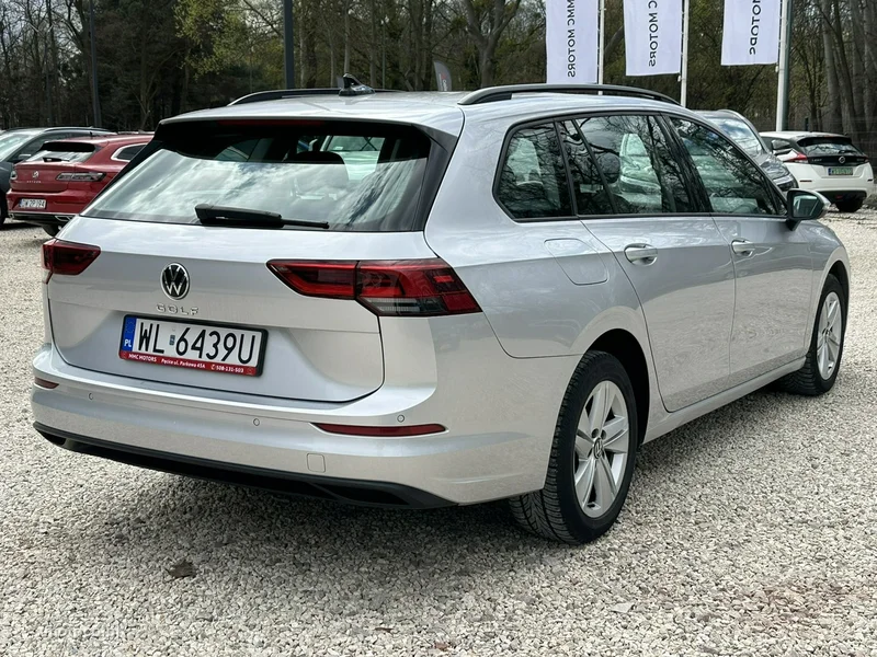 Volkswagen Golf VIII 7