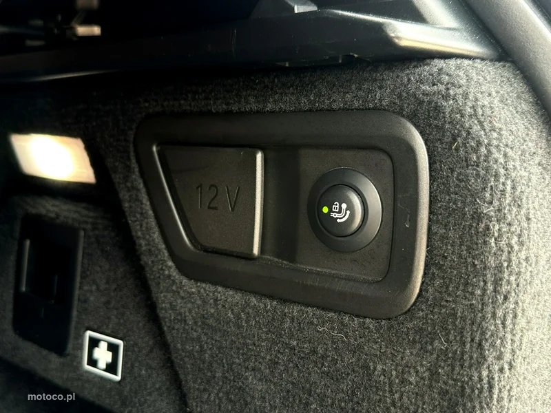BMW X7 G07 11