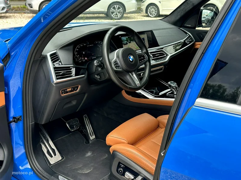 BMW X7 G07 13
