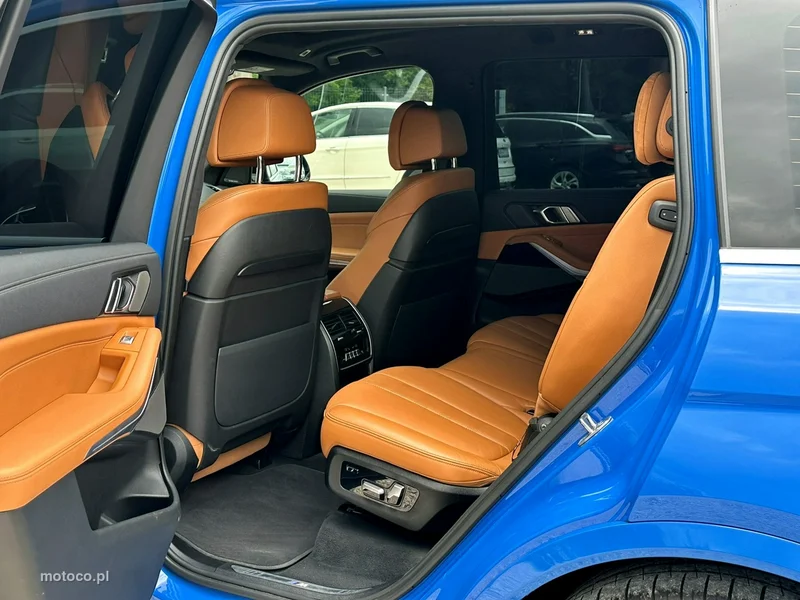 BMW X7 G07 18