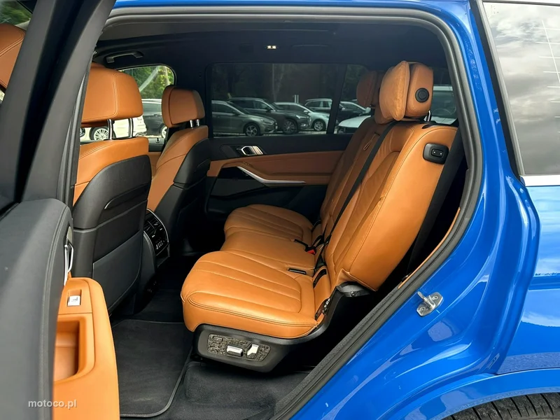 BMW X7 G07 19