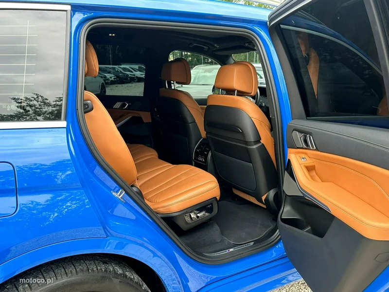 BMW X7 G07 22