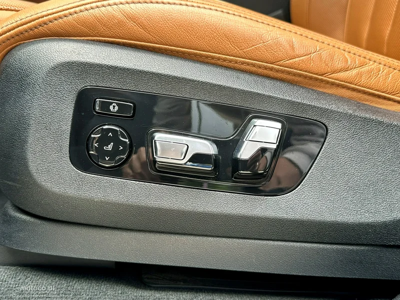 BMW X7 G07 30