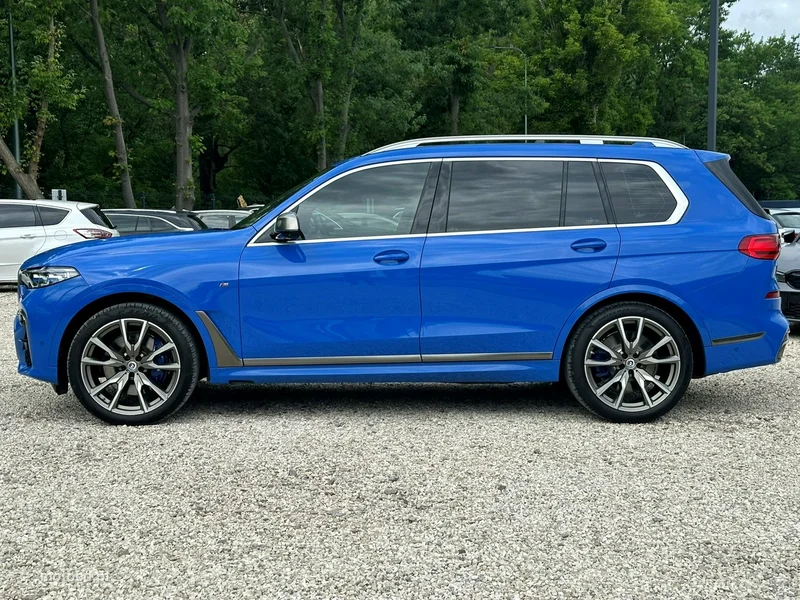 BMW X7 G07 4