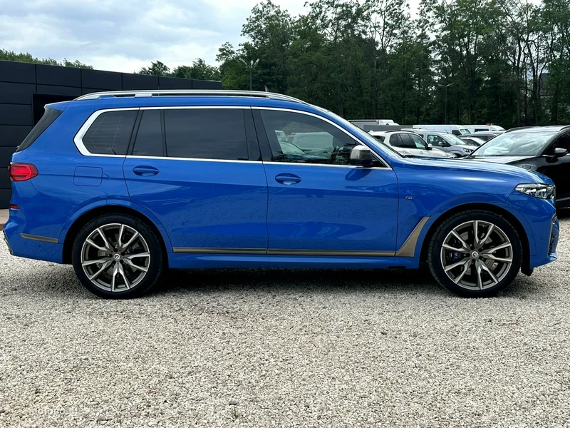 BMW X7 G07 8