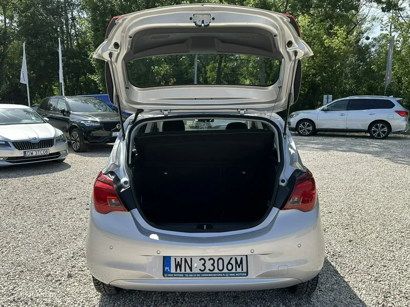 Opel Corsa F 9