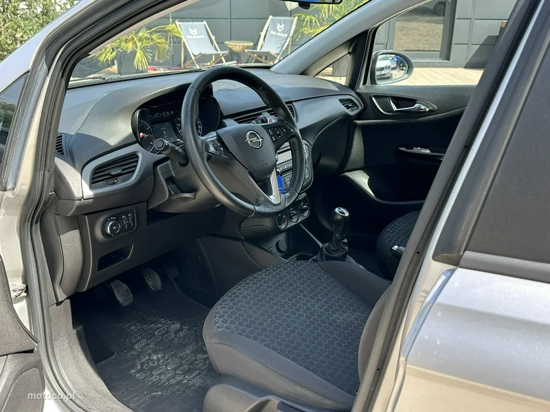 Opel Corsa F 10