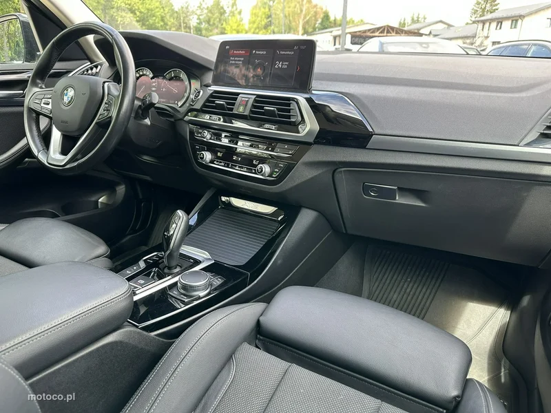 BMW X3 G01 24
