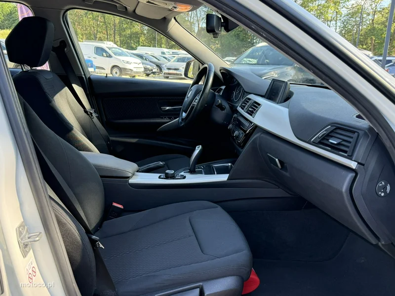 BMW Seria 3 G20 318 23