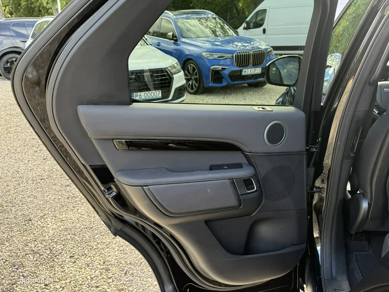 Land Rover Discovery 15