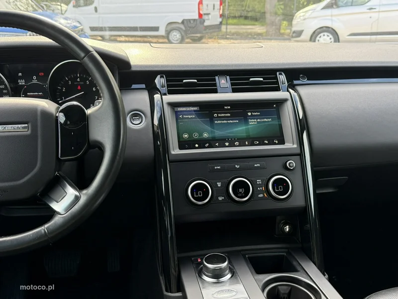 Land Rover Discovery 24