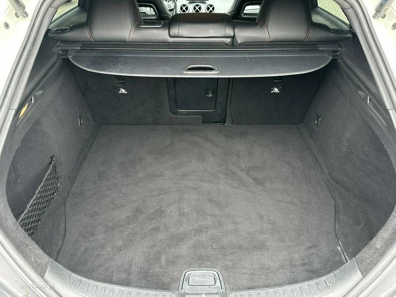 Mercedes-Benz CLA C117 CLA 250 10