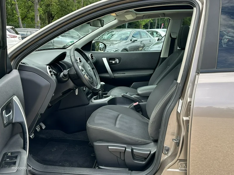 Nissan Qashqai 11