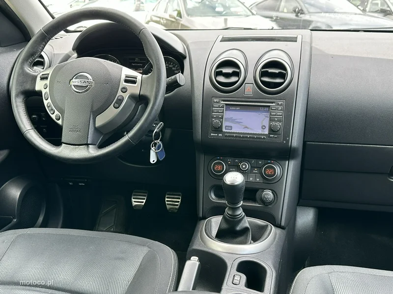 Nissan Qashqai 20