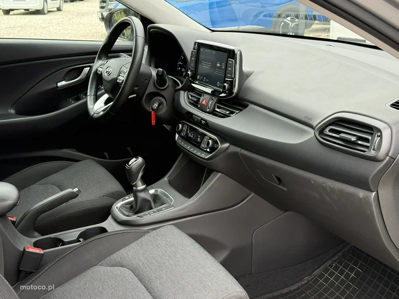 Hyundai i30 17