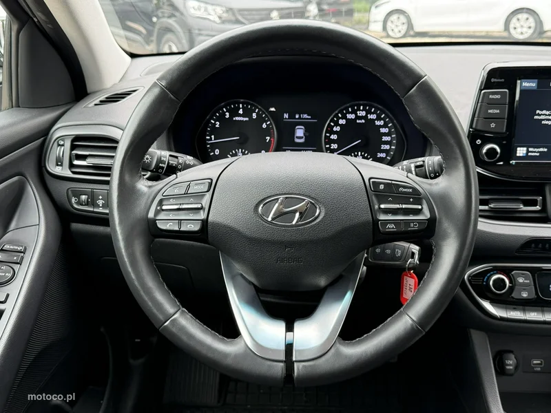 Hyundai i30 21