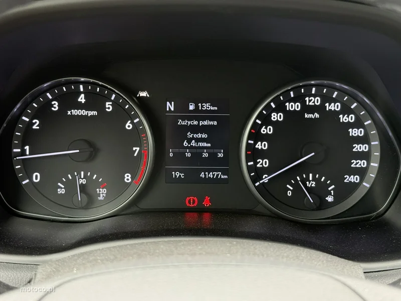 Hyundai i30 24