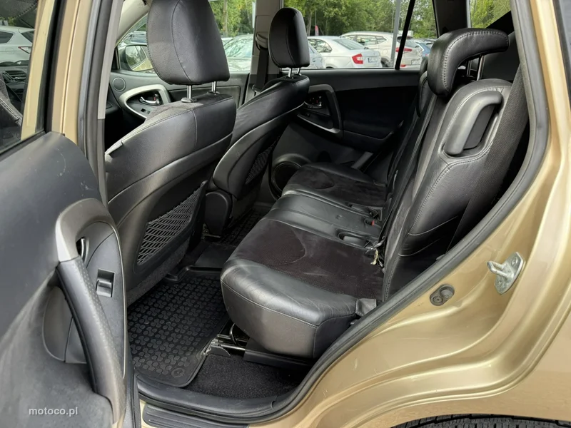 Toyota RAV 4 XA30 17