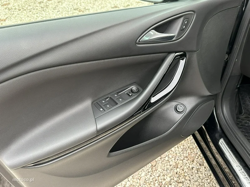 Opel Astra K 14