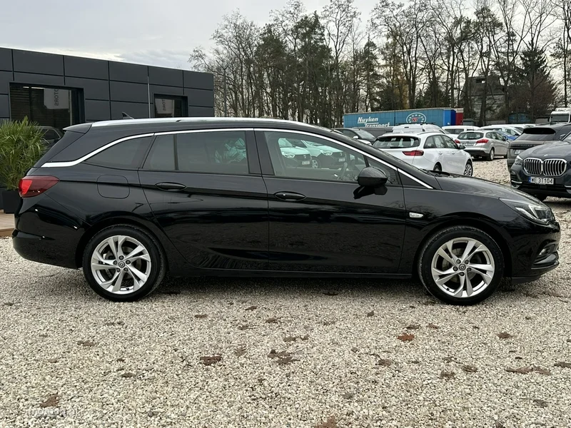 Opel Astra K 8