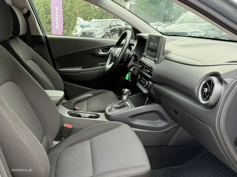 Hyundai KONA 18