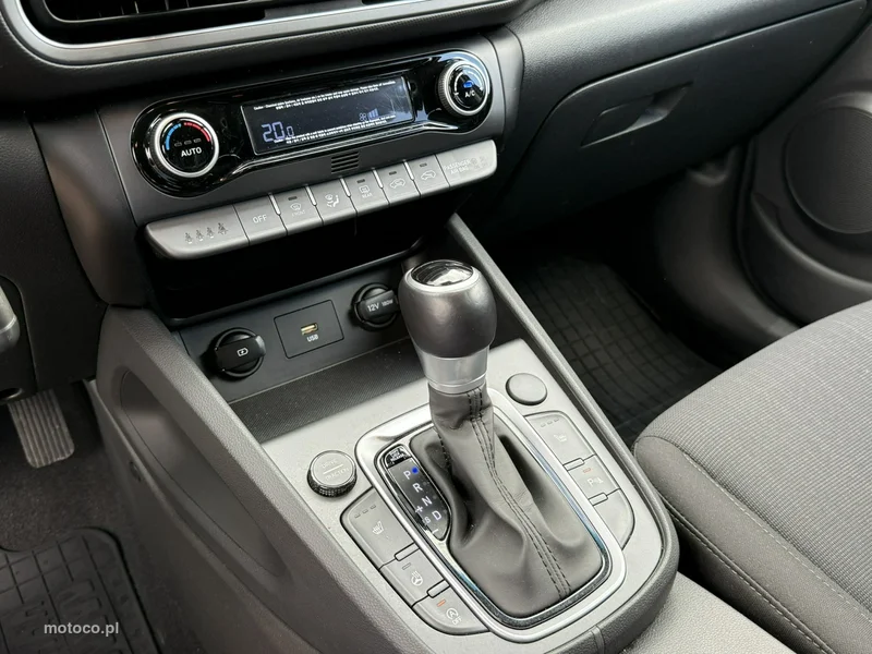 Hyundai KONA 23