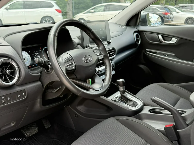 Hyundai KONA 10