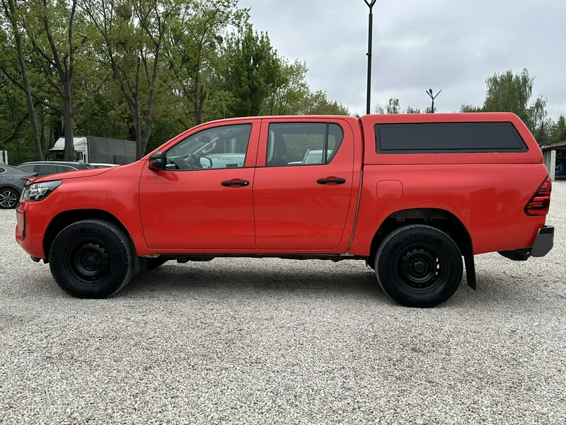 Toyota Hilux AN120 4