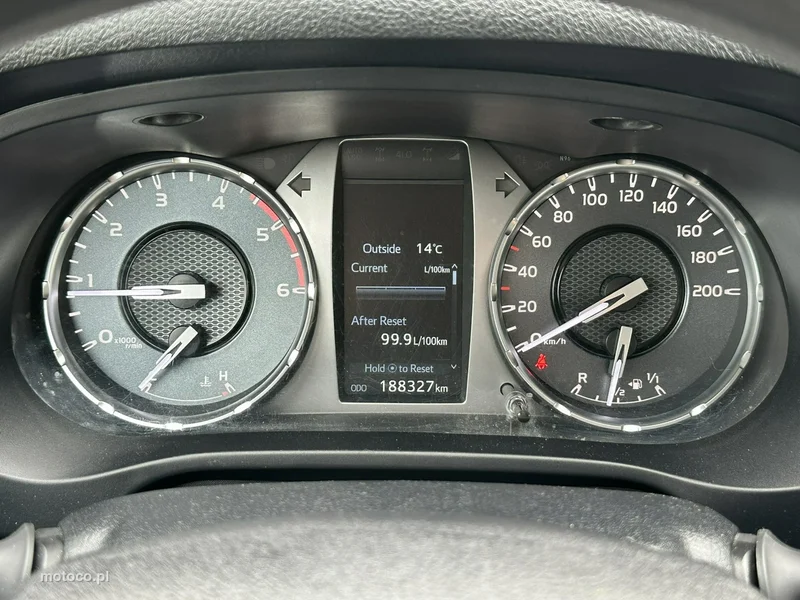 Toyota Hilux AN120 31