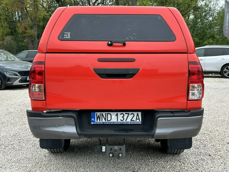 Toyota Hilux AN120 6