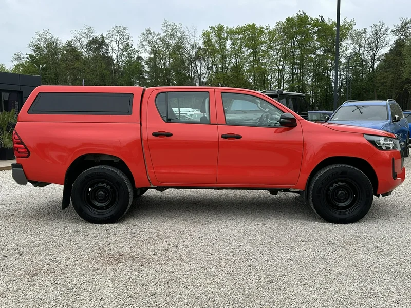 Toyota Hilux AN120 8