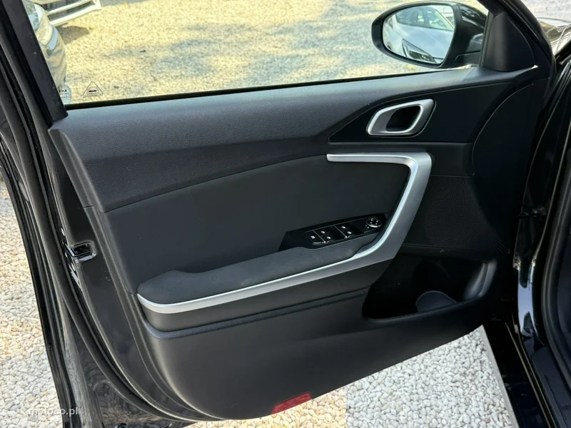 Kia Cee'd 12