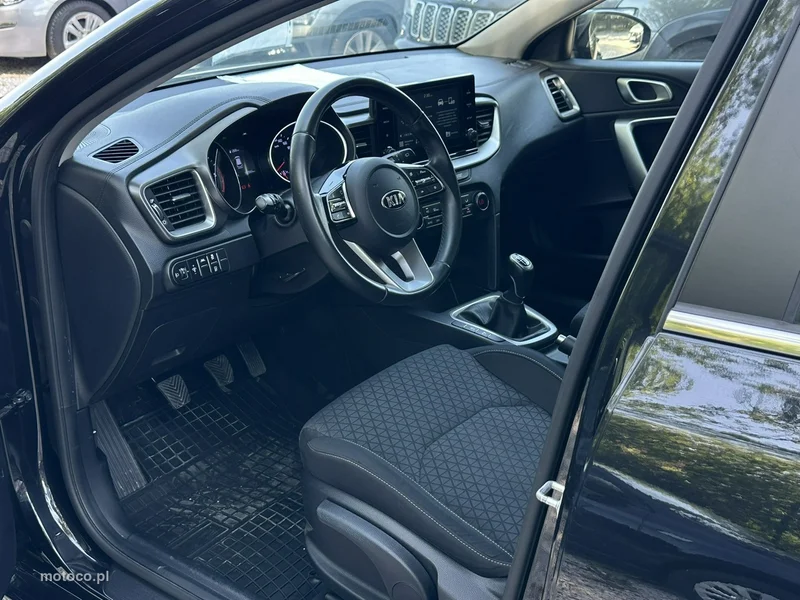 Kia Cee'd 10