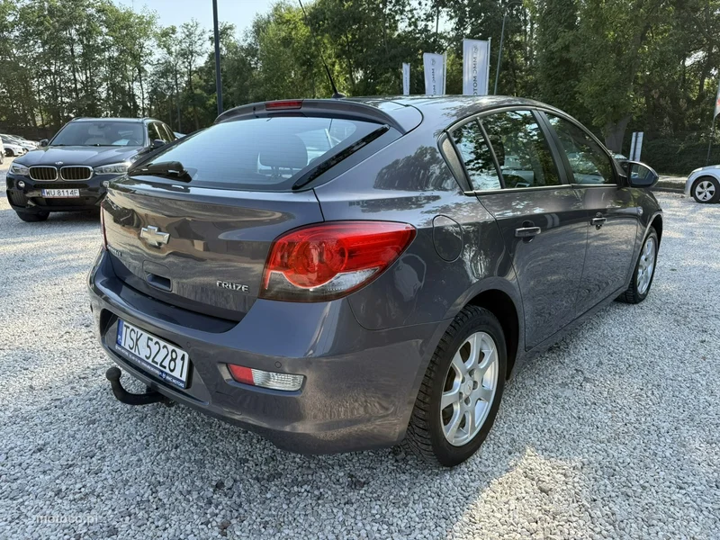 Chevrolet Cruze 13