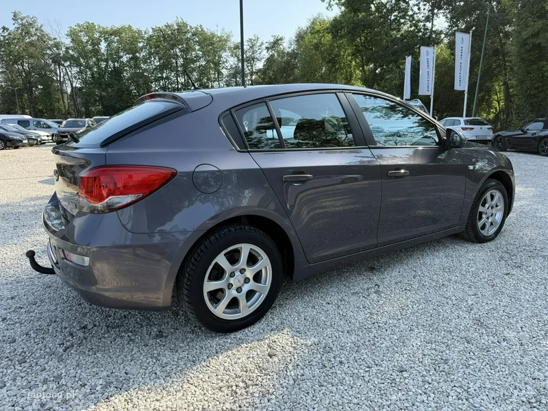 Chevrolet Cruze 14