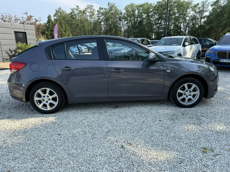 Chevrolet Cruze 15