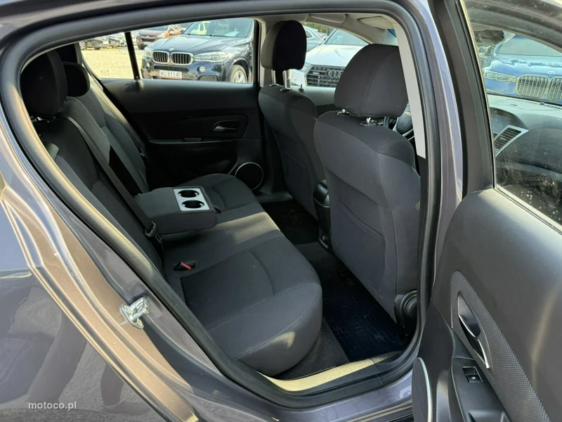 Chevrolet Cruze 16