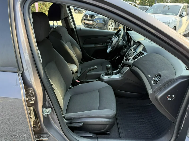 Chevrolet Cruze 17