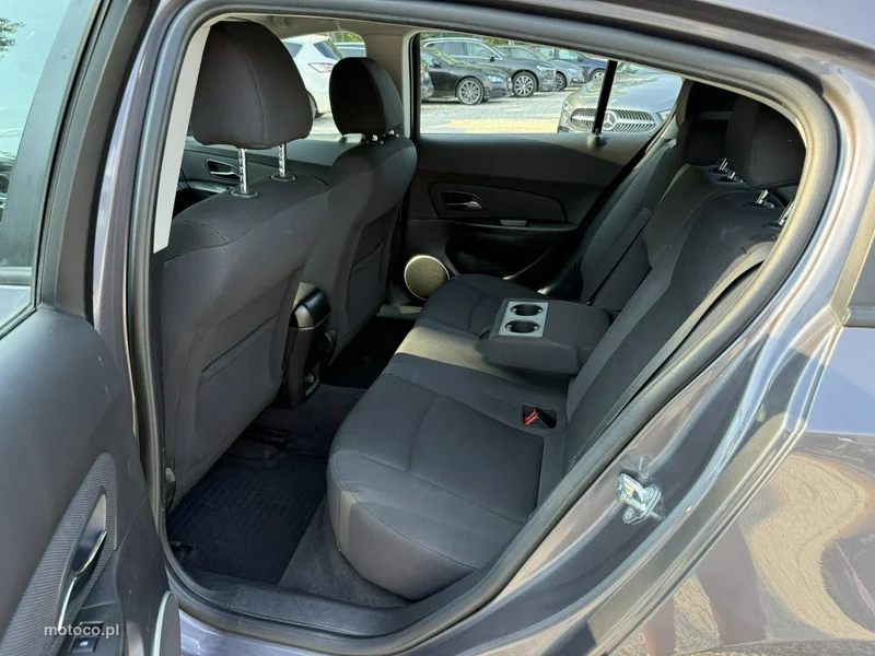 Chevrolet Cruze 26