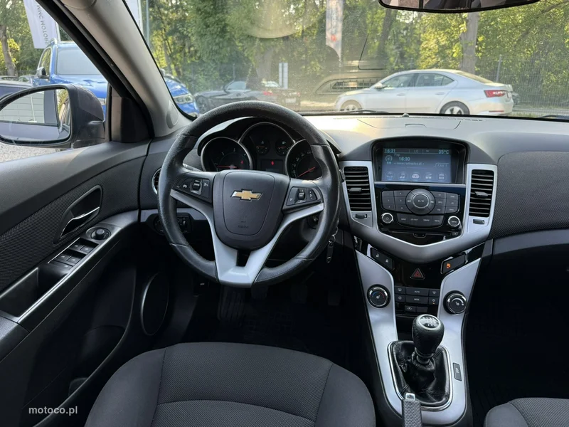 Chevrolet Cruze 28